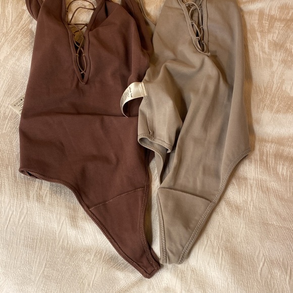 Wilfred Bundle of 2 Thong Bodysuits - Picture 5 of 5